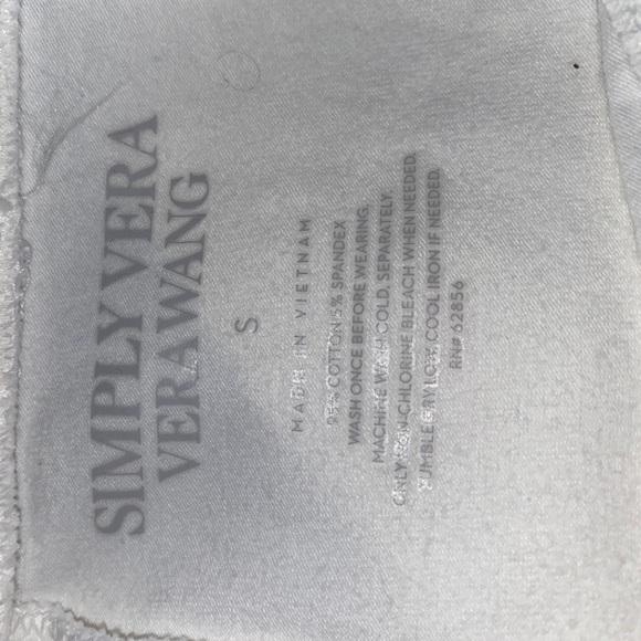 ᒪᗴǤǤIᑎǤ ᗷᑌᑎᗪᒪᗴ ! ᐯᗴᖇᗩ ᗯᗩᑎǤ 🖤 - Picture 2 of 4